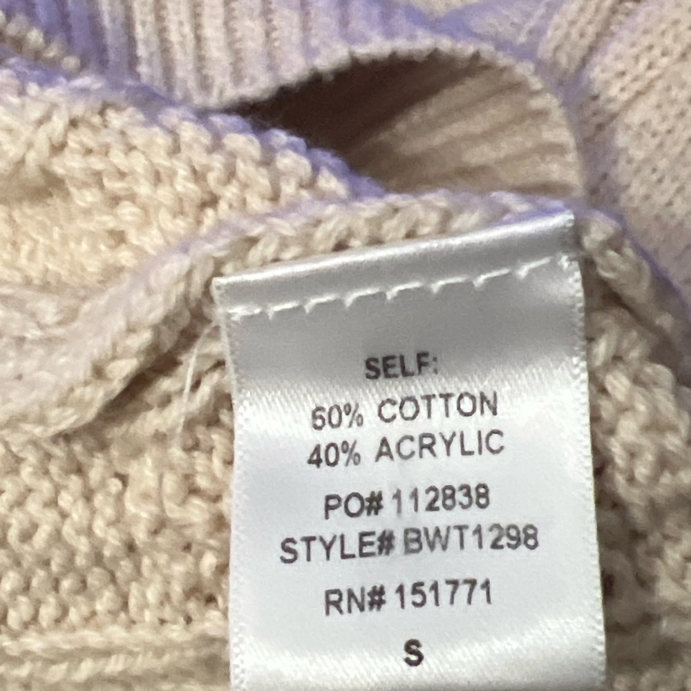 Le Lis Cream Sweater with Brown Number Design - Picture 4 of 6